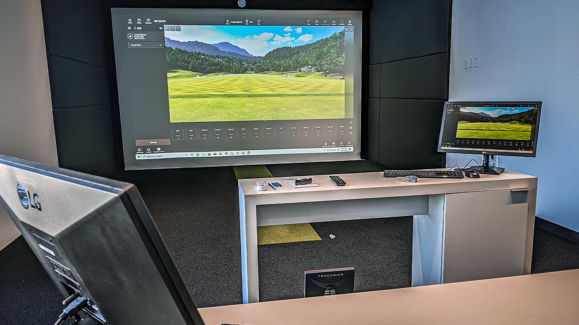 Modern Golf Vaughan Modern Golf